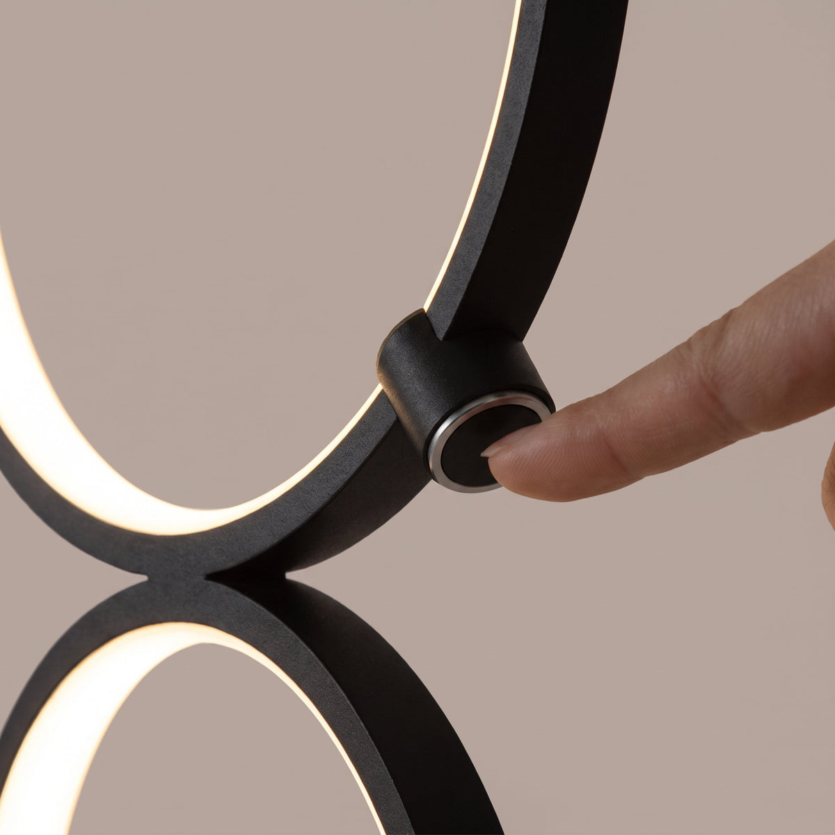 Nordic Ring Floor Lamp — touch sensor detail, Black