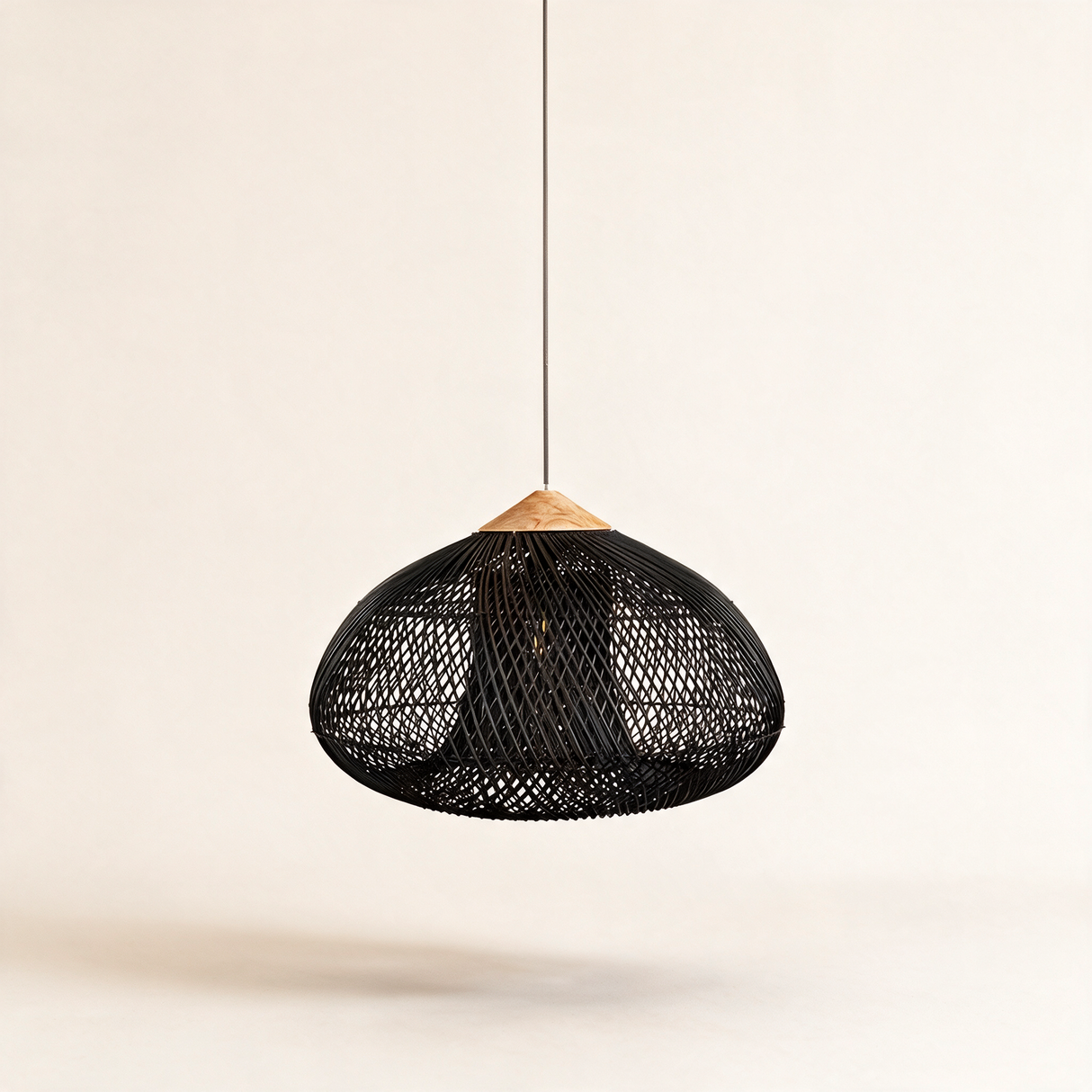 Java Rattan Pendant Light — Natural wood Black rattan main