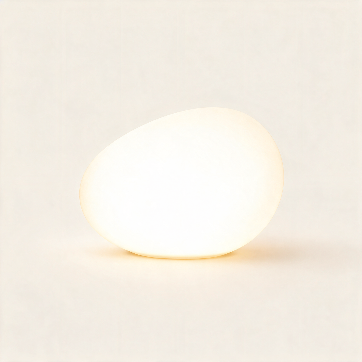 Pebble Glow Landscape Light - hero product shot