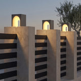 Arcadia Arch Accent Light — square fence line