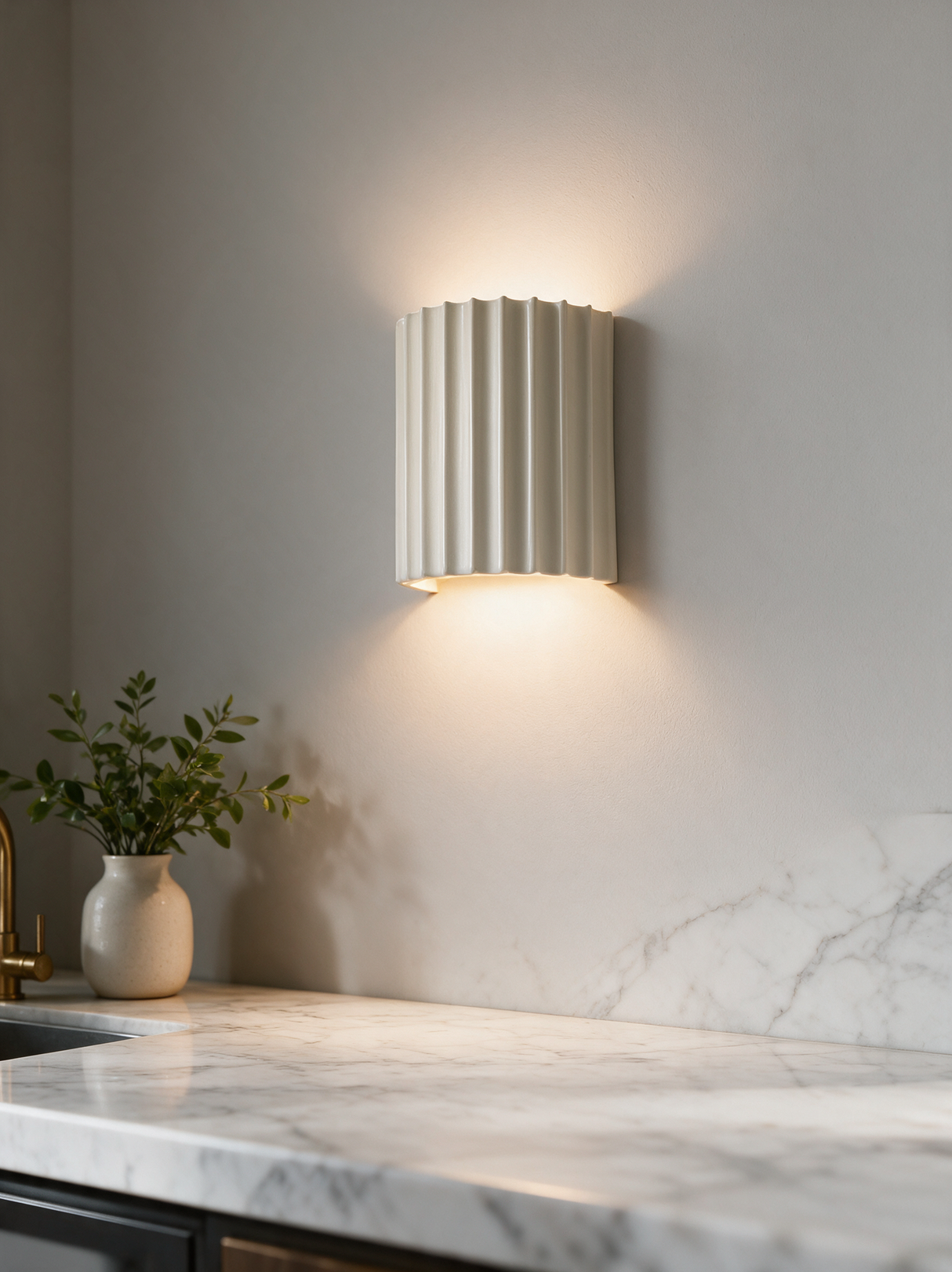 Ribbed Resin Wall Sconce - lifestyle image in kitchen