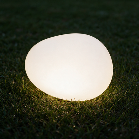 Pebble Glow Landscape Light - macro detail shot