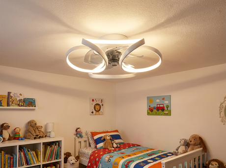 Flower ceiling fan in kids bedroom