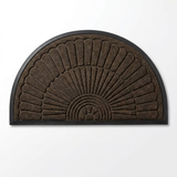 Weather-resistant outdoor rug - Brown hero shot