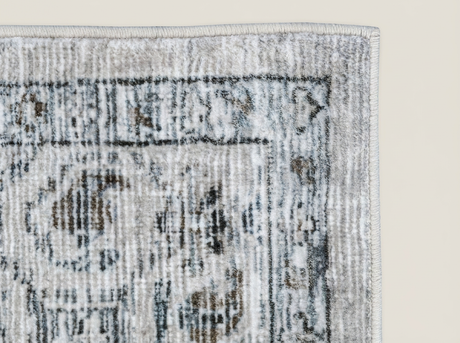 Brio vintage rug weave texture detail