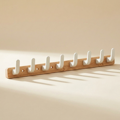 Upward-Curving Pegs Coat Rack — Beech 8-hook