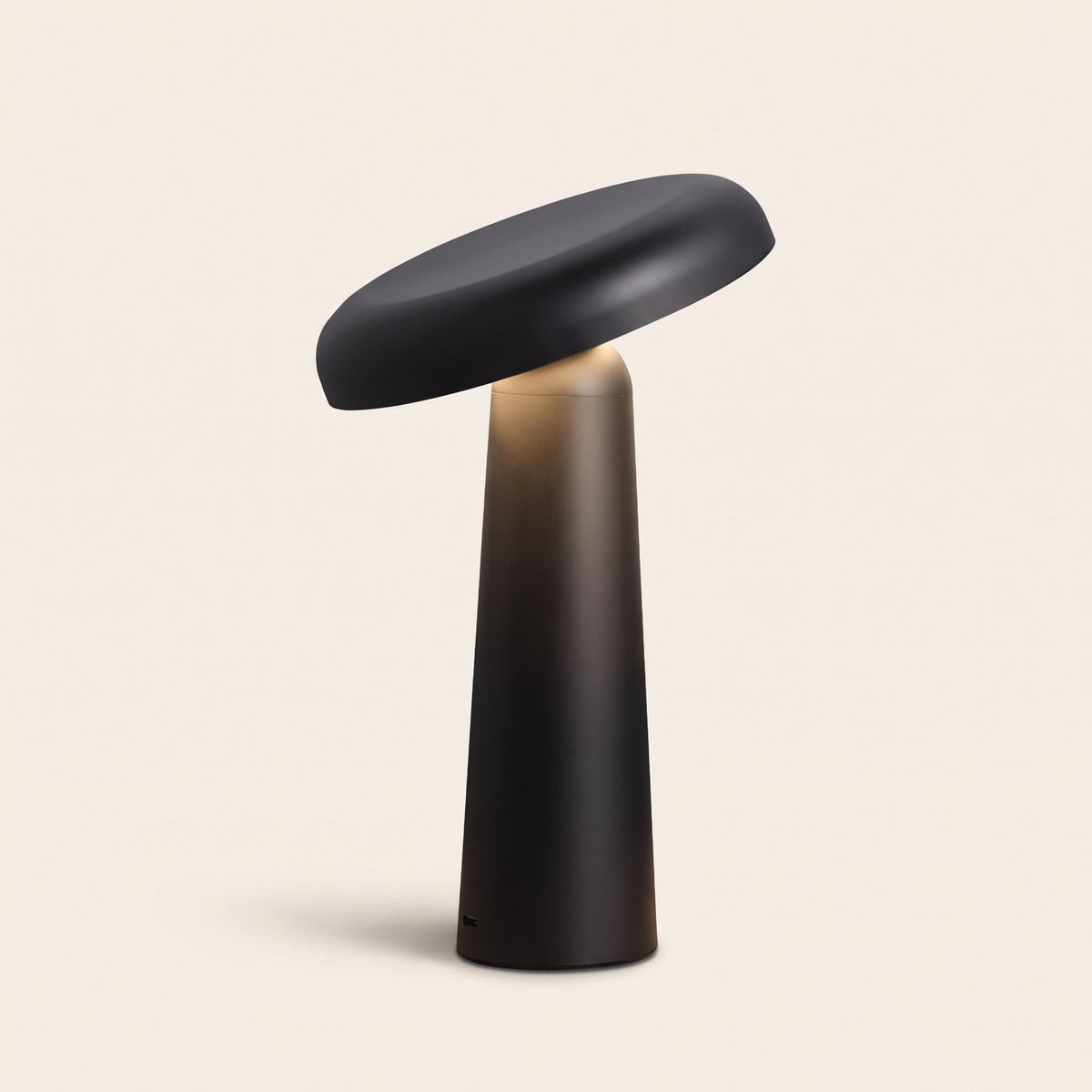 Porcini Table Lamp — Black hero